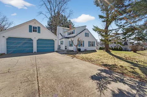 1402 Farragut St, Madison, WI 53704