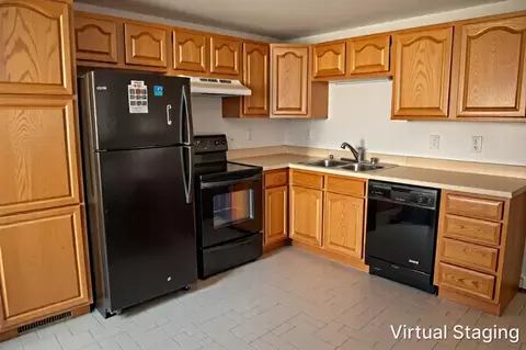 615 Level St, Dodgeville, WI 53533