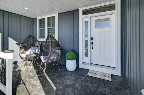 816 Damascus Trl, Cottage Grove, WI 53527