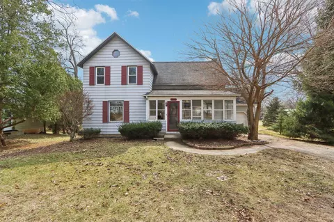 146 Taylor St, Cottage Grove, WI 53527