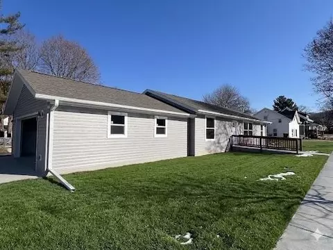 710 E Kinder St, Richland Center, WI 53581