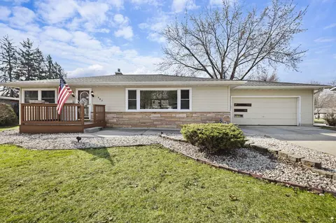 487 W Main St, Evansville, WI 53536