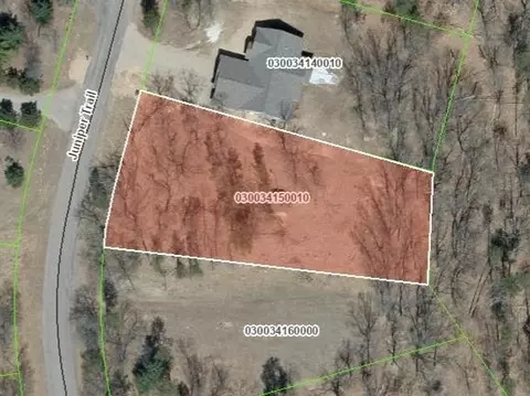 325 Juniper Trl, Nekoosa, WI 54457