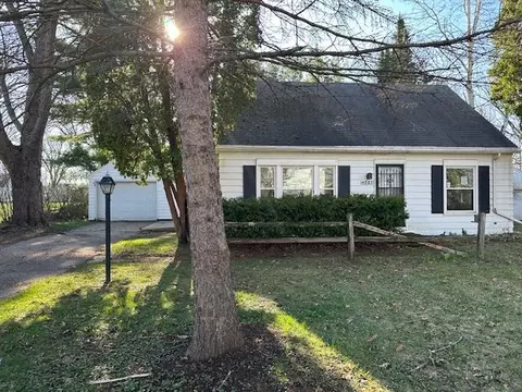 387 N Wisconsin St, Berlin, WI 54923