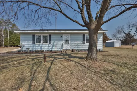 2520 6th Dr, Grand Marsh, WI 53936