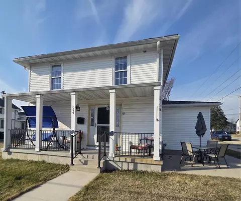 626 E Main St, Waupun, WI 53963