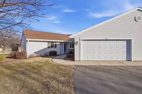 111 Elizabeth Ct, Deerfield, WI 53531