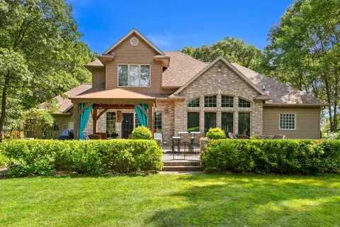 1366 Sawgrass Dr, Nekoosa, WI 54457