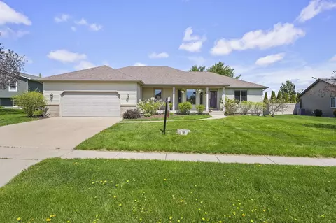 310 W Freidel Dr, Marshall, WI 53559