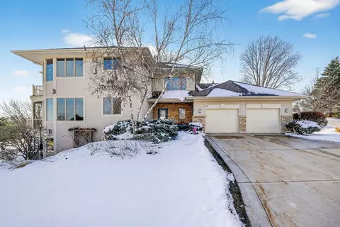3800 Signature Dr, Middleton, WI 53562