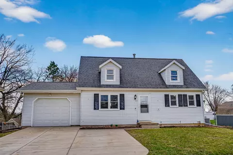 424 W Church St, Belleville, WI 53508
