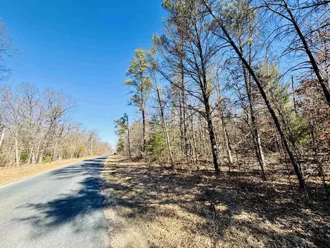000 Lyndon Rd, Lyndon Station, WI 53944