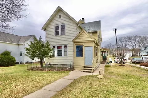 333 Robert St, Fort Atkinson, WI 53538