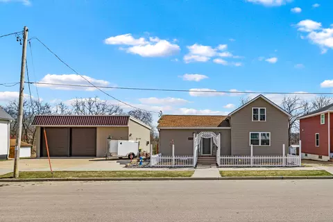1716 Kilbourn Ave, Tomah, WI 54660