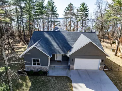 w3773 7th Street East, Necedah, WI 54646