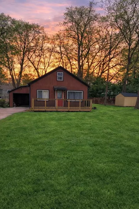608 Jenny Wren Pass, Pardeeville, WI 53954