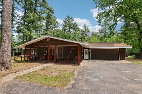 241 Mariealain Dr, Wisconsin Dells, WI 53965