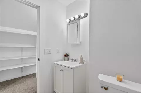 Bath - 1423 Hull Ave, Beloit, WI 53511 photo 2 of 2