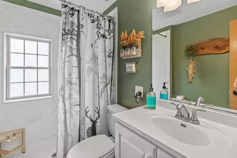 Bath - 129 E Water St, Montello, WI 53949 photo 1 of 2