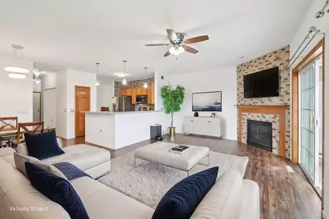 612 Bear Claw Way, Middleton, WI 53562
