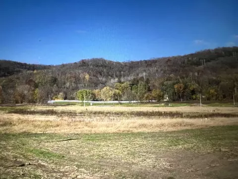 2313 Stephanie Cir, Prairie Du Chien, WI 53821