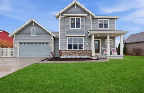601 White Tail Dr, Sun Prairie, WI 53590