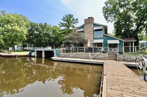 2870 S Riverside Dr, Beloit, WI 53511