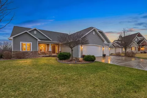 43 Dog Leg Ln, Waupun, WI 53963