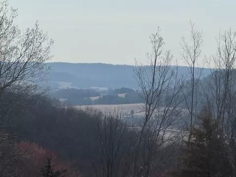 000 County Hwy Dd Rd, Richland Center, WI 53581