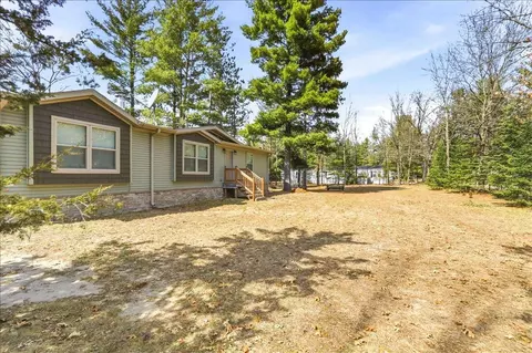 2117 Leona St, Friendship, WI 53934