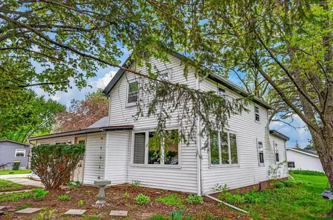 510 Scott St, Mazomanie, WI 53560