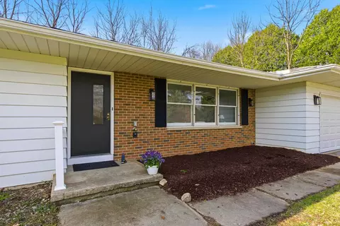 5501 Jan Dr, Fitchburg, WI 53711