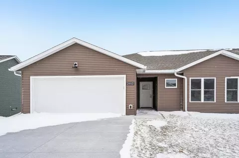 2463 Russell Ct, Reedsburg, WI 53959
