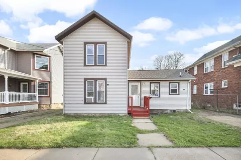 433 S Jackson St, Janesville, WI 53548
