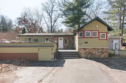 140 Sugar Maple Cir #179, Wisconsin Dells, WI 53965
