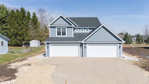 56-58 E Ash Ln, Milton, WI 53563