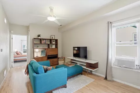 2218 Regent St #3, Madison, WI 53726