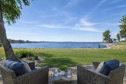 32 Fuller Ct, Madison, WI 53704