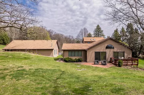6641 N Kennedy Rd, Milton, WI 53563