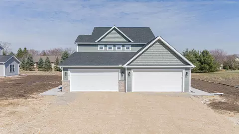 Exterior - 118-120 E Ash Ln, Milton, WI 53563 photo 4 of 8