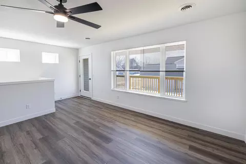 Living - 118-120 E Ash Ln, Milton, WI 53563 photo 3 of 4