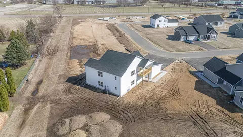 View/Area - 1802-1804 W Kyle Cir, Beloit, WI 53511 photo 5 of 5