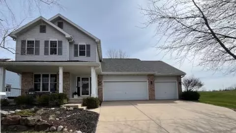 6717 Annestown Dr, Madison, WI 53718