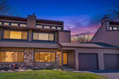 549 Knightsbridge Rd #549, Waunakee, WI 53597