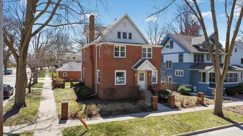 2103 Madison St, Madison, WI 53711