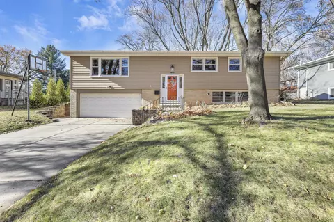 1810 Lewon Dr, Madison, WI 53711