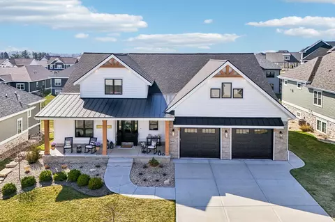 1111 Reese Trl, Waunakee, WI 53597