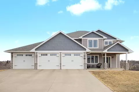 434 White St, Benton, WI 53803