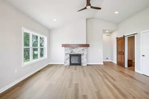 6475 Ridge View Way, Deforest, WI 53532 photo 5