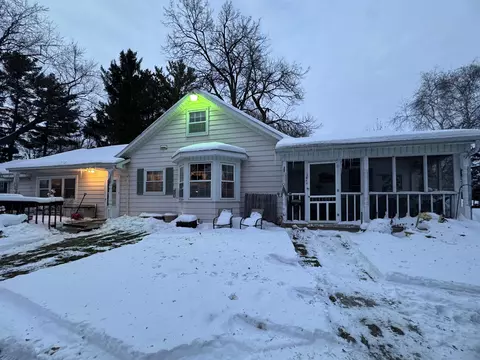 940 Woodside Ave, Ripon, WI 54971